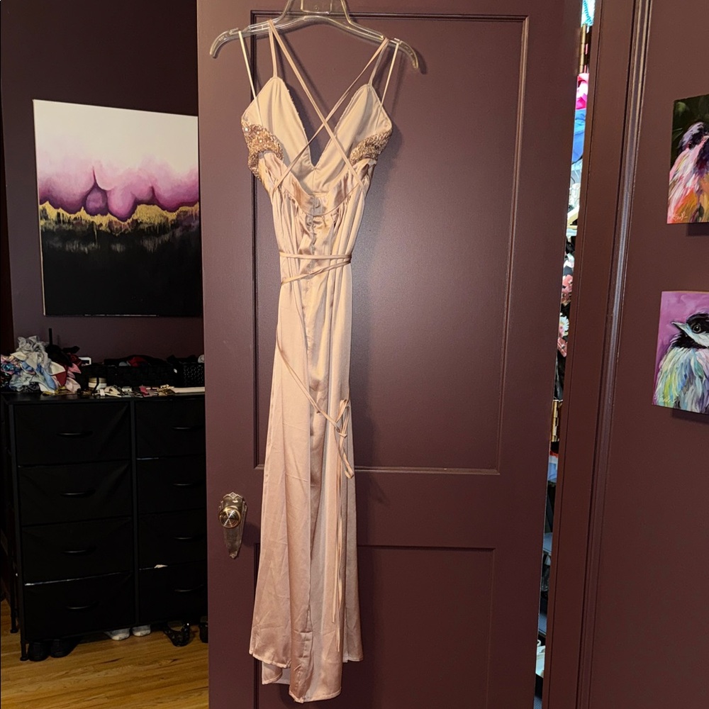 Dusty pink sequin detail goddess maxi dress - 10 - Picture 4 of 4
